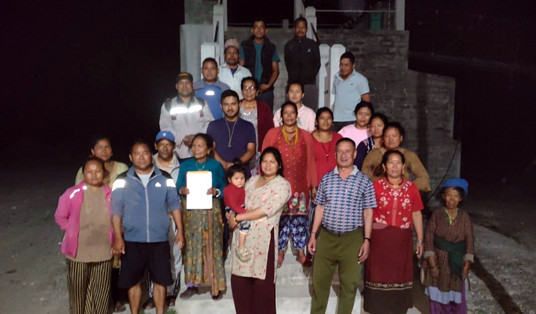 दोलखाको लादुकमा अपर पाँचौं तामाकोशी जलविद्युत् आयोजना र स्थानीयबीच तनाव चुलिँदै, आन्दोलन जारी