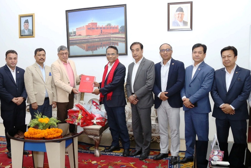 अर्थतन्त्र सुदृढीकरणमा गभर्नरको भूमिका महत्वपूर्णः चेम्बर