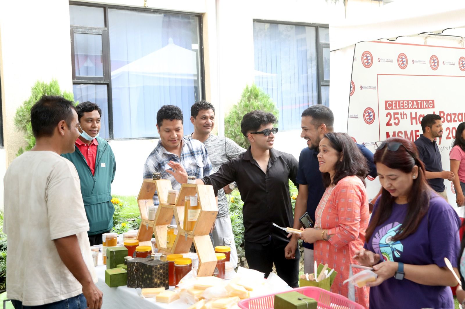 ग्लोबल आइएमई बैंकले मनायो अन्तर्राष्ट्रिय लघु, साना तथा मझौला व्यवसाय दिवस तथा ग्लोबल हाटबजारको २५औँ हप्ता