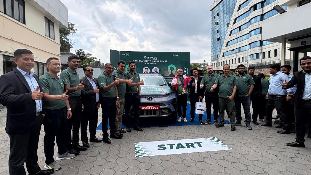 विश्व वातावरण दिवसमा टाटा कर्भ ईभीद्वारा ऐतिहासिक के२के अभियानको थालनी