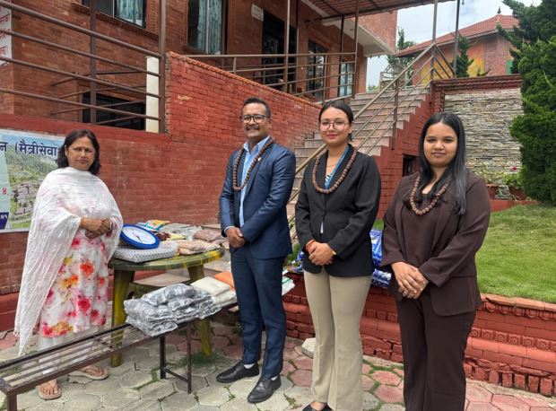 सानिमा रिलायन्स लाईफ इन्स्योरेन्सद्वारा मैत्री सेवा आश्रममा खाद्यान्न सामग्री वितरण