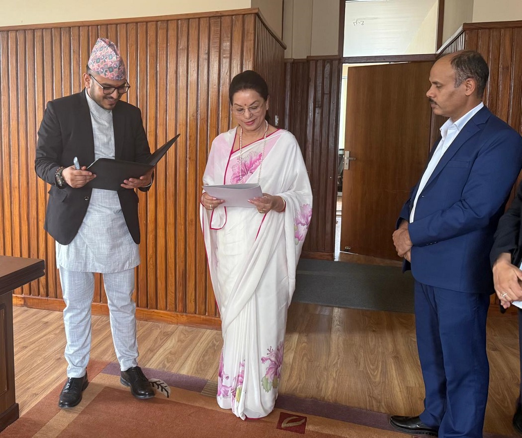 नेशनल लाईफ इन्स्योरेन्सको अध्यक्ष सिंहको शपथ ग्रहण सम्पन्न