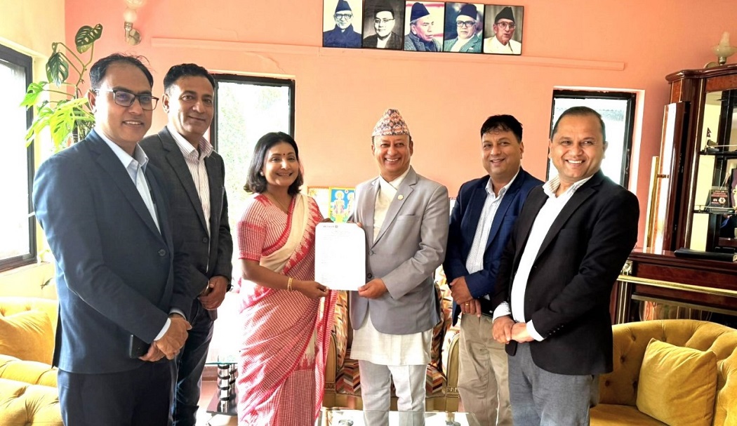 ‘शून्य कार्बन उत्सर्जन गर्ने लक्ष्यका साथ सरकारले काम गरिरहेको छ: उर्जामन्त्री खड्का