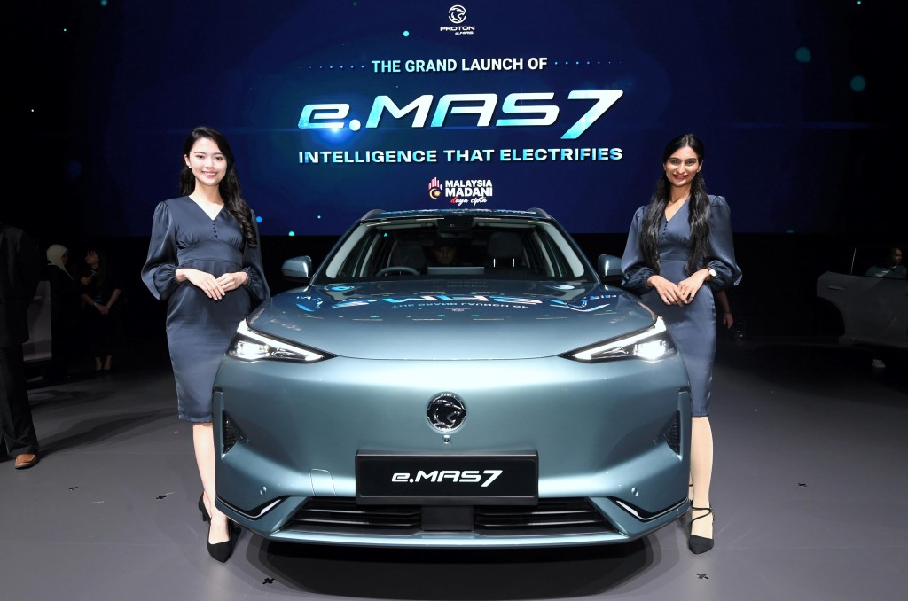 Malaysian Vechile Proton e.MAS 7 in Nepali Market