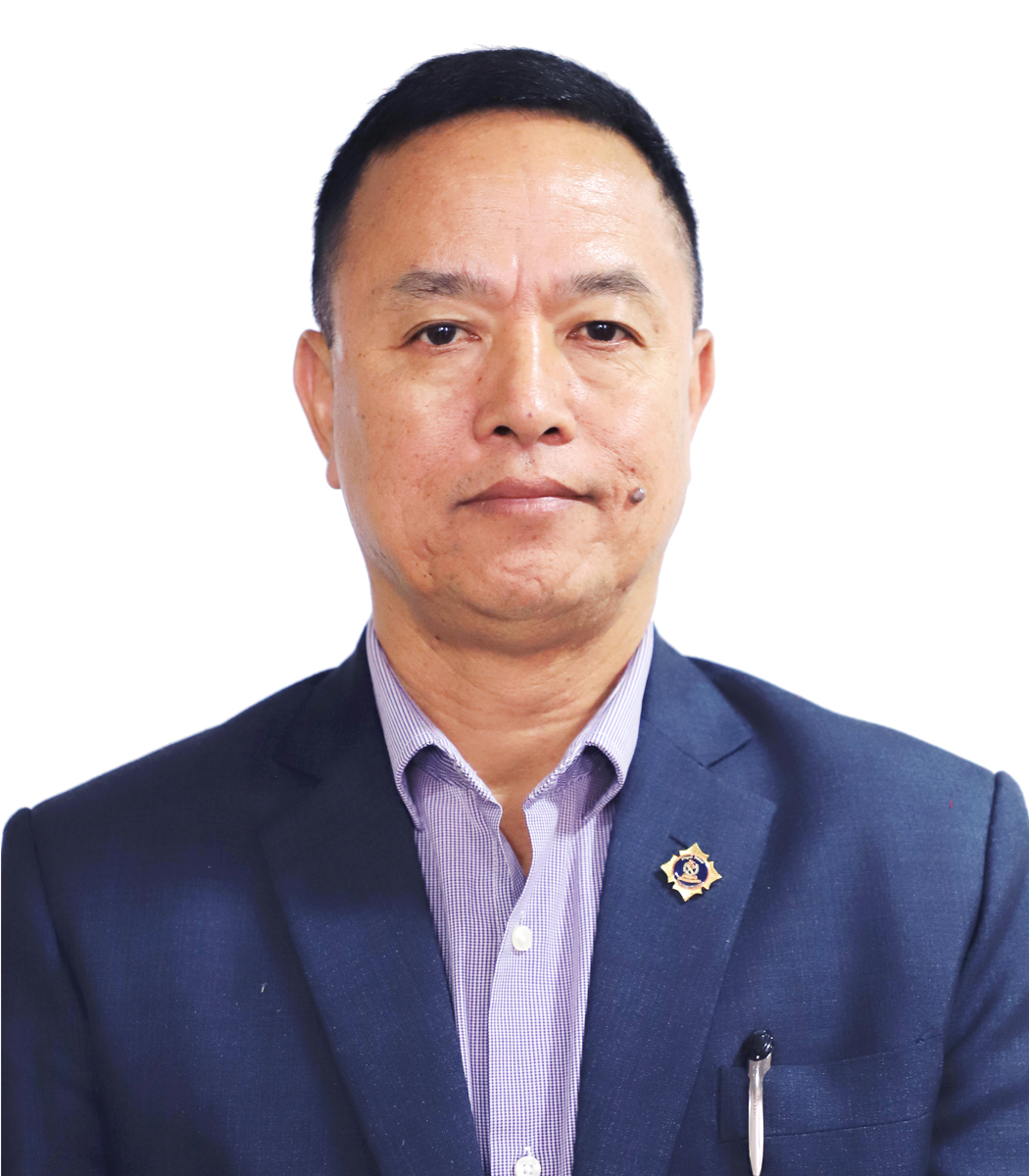 प्रहरी महानिरीक्षकमा चन्द्रकुबेर खापुङलाई नियुक्त गर्ने मन्त्रिपरिषद्को निर्णय