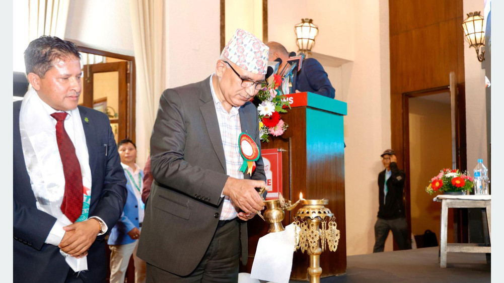 लगानीको वातावरण सिर्जना गर्न सरकार लागिरहेको छ : उपप्रधानमन्त्री पौडेल