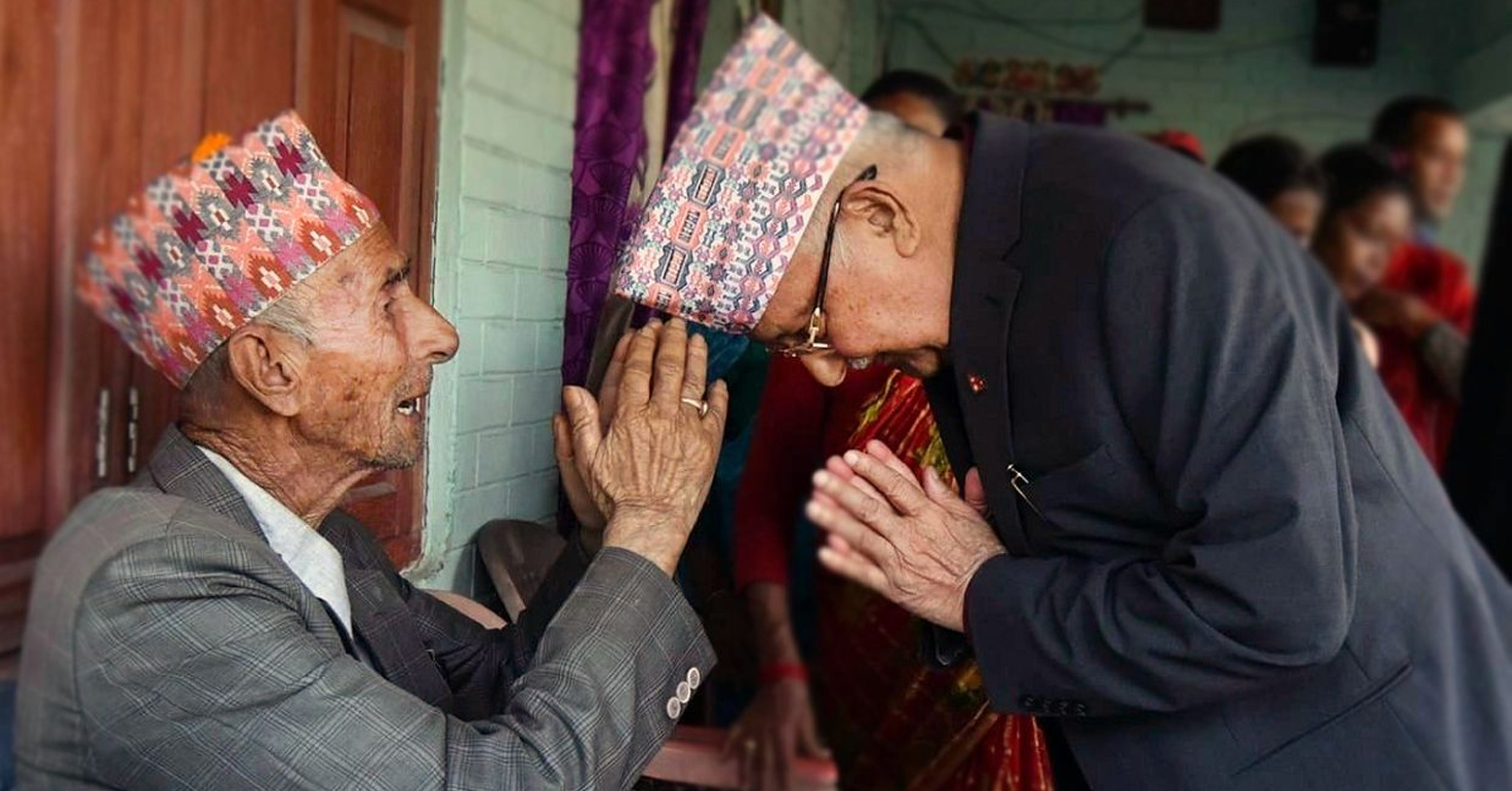 प्रधानमन्त्री ओलीद्वारा कुशे औँसीको शुभकामना