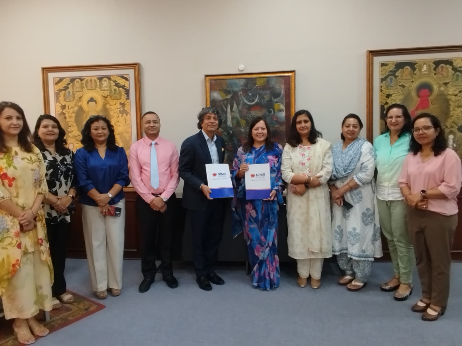 नेपाल इन्भेष्टमेण्ट मेगा बैंक लिमिटेडले महिला उद्यमी नेपालका सदस्यहरुलाई विभिन्न सेवाहरुमा छुट दिने