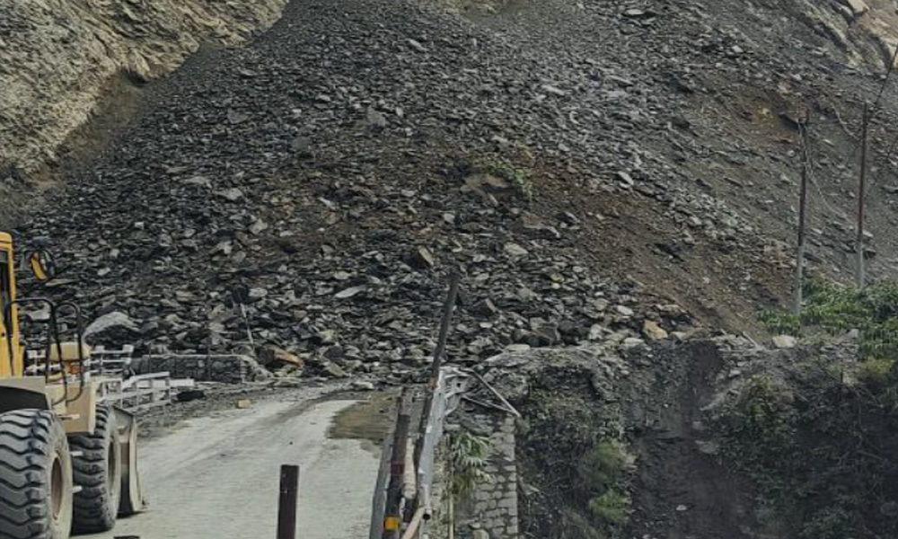 नारायणगढ–मुग्लिन सडकखण्ड अनिश्चितकालीन बन्द