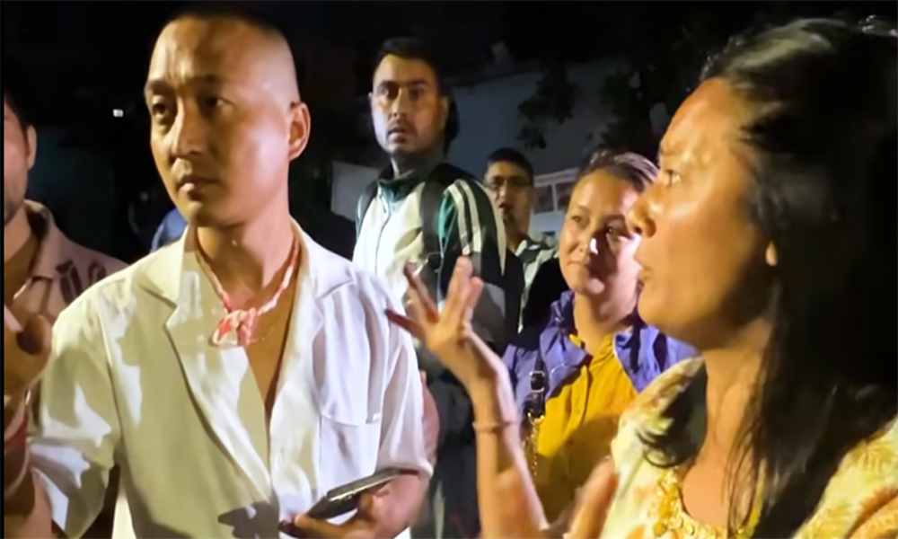 सुशीला कार्कीको राजीनामा माग्दै सुदन गुरुङको समूह सडकमा