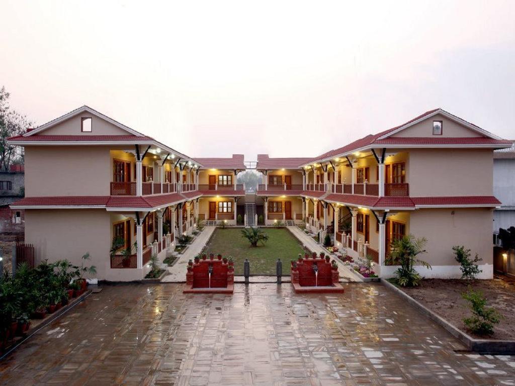 होटल वेष्टउडले आइपीओ जारी गर्ने