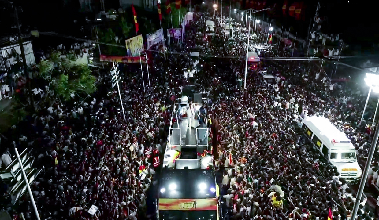 तमिलनाडुमा अभिनेता विजयको र्‍यालीमा भागदौड : ३६ को मृत्यु, ४० घाइते