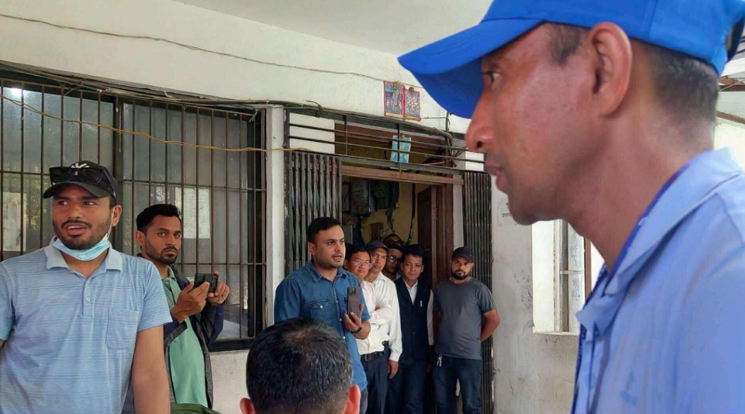 काभ्रे मालपोतमा अख्तियारको छापा, २ लाखसहित नासु भण्डारी पक्राउ