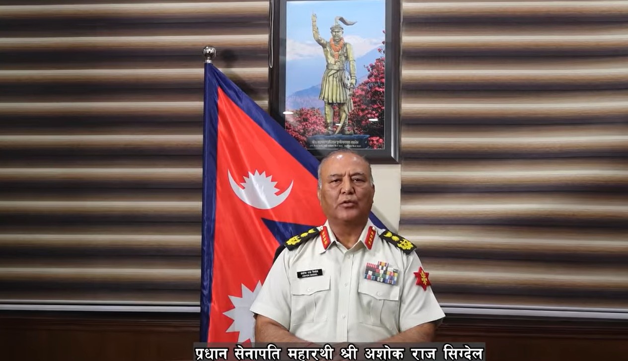 वार्ता बाटो समातेर समस्या समाधान गराैँ : प्रधानसेनापति सिग्देल