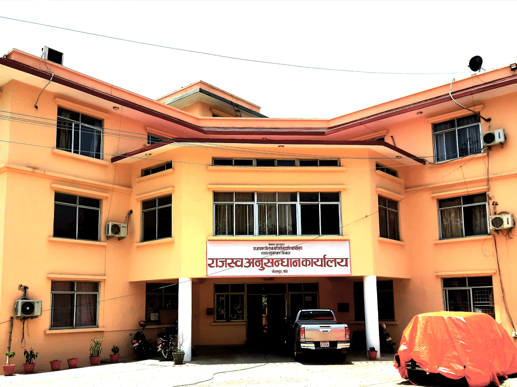 लुटपाट गरेको दुई लाख नगद र सुनचाँदी फिर्ता