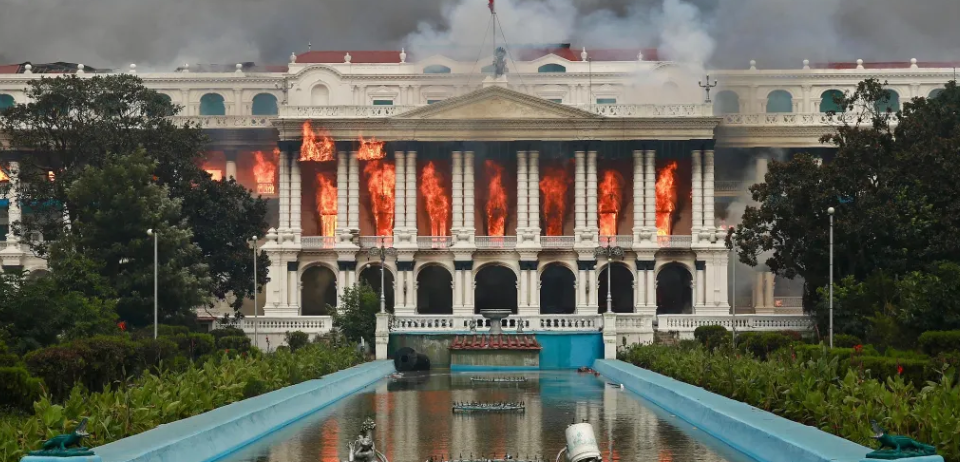 निजामती कर्मचारीहरुको आह्वान, ‘सिंहदरबार भित्रका कार्यालय सरसफाइमा जुटौं’