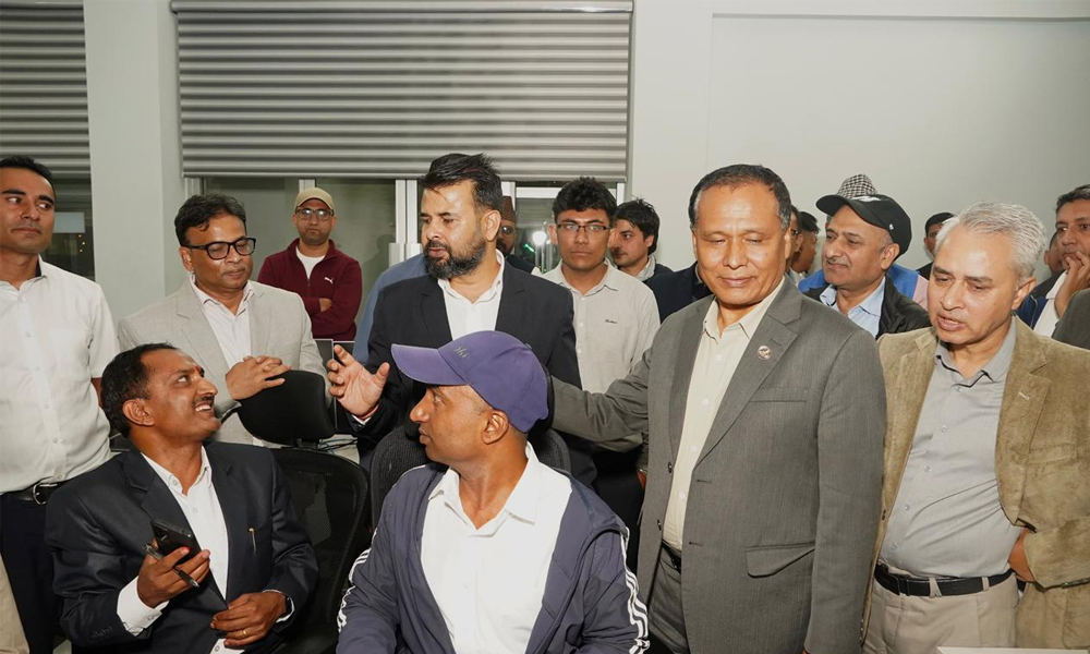 ऊर्जा मन्त्रीले लिए लक्ष्मीपुजाको दिन विद्युतको माग र आपूर्तिको जानकारी