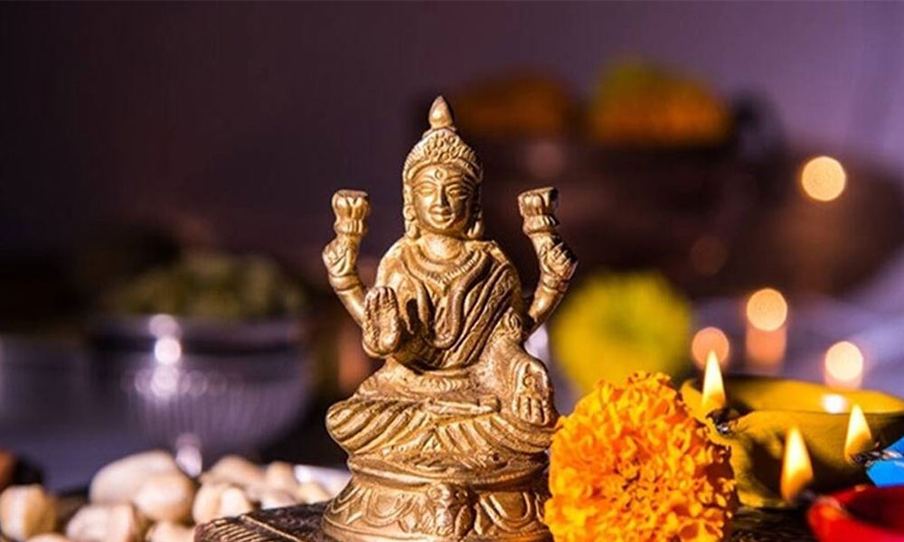 आज कोजाग्रत पूर्णिमा : दशैंलाई बिदा, लक्ष्मीलाई स्वागत