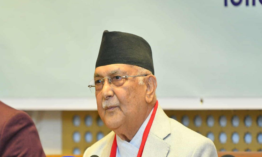 मलाई र लेखक थुन्नुलाई यो सरकारले सुशासन ठानिरहेको छ : अध्यक्ष ओली