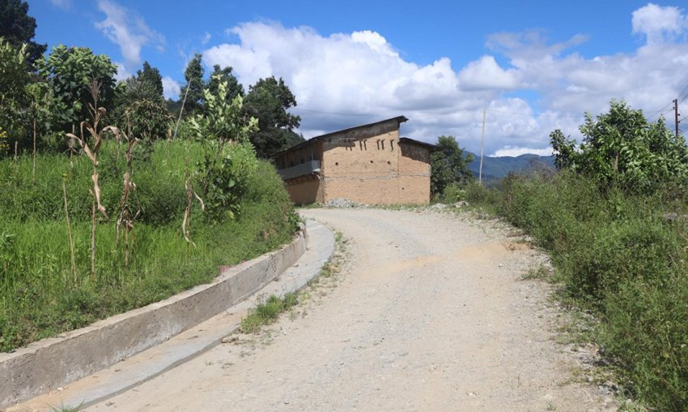 खोटाङ–खावा भञ्याङ सडक स्तरोन्नति