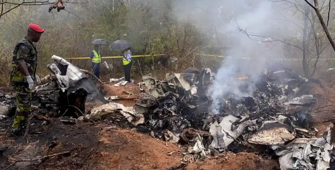 केन्यामा विमान दुर्घटनाहुँदा १२ जनाको मृत्यु