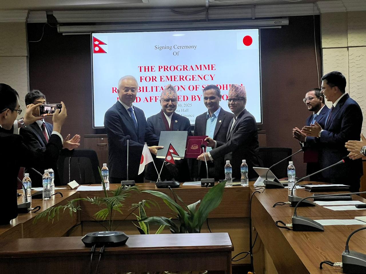 वि.पी. राजमार्ग पुनर्निर्माण तथा मर्मतसम्भारका लागि नेपाल र जापानबीच अनुदान सम्झौता