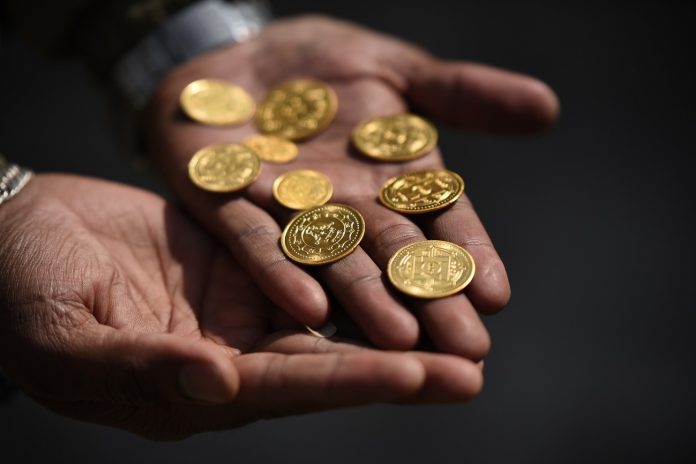 राष्ट्र बैंकले तिहारमा सुनको असर्फी वितरण नगर्ने