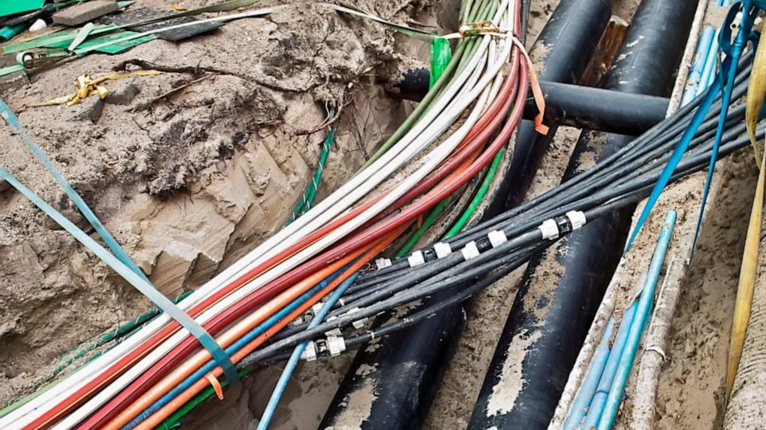 भूमिगत विद्युतीकरण ६५ प्रतिशत पूरा