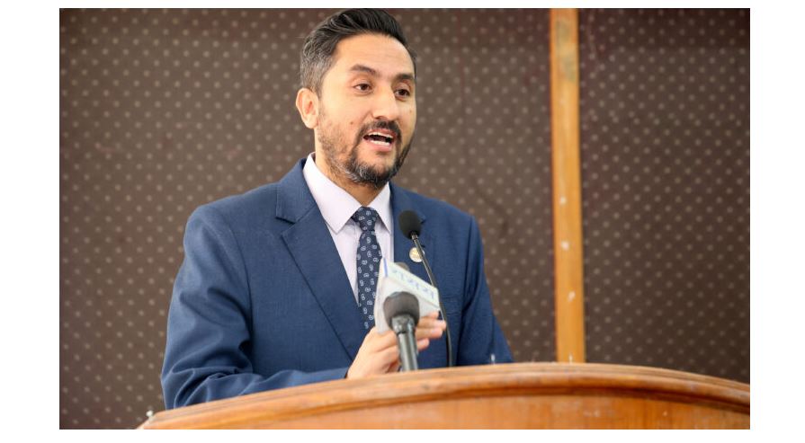 सामाजिक सञ्जाल बन्द हुँदैन : सञ्चारमन्त्री खरेल