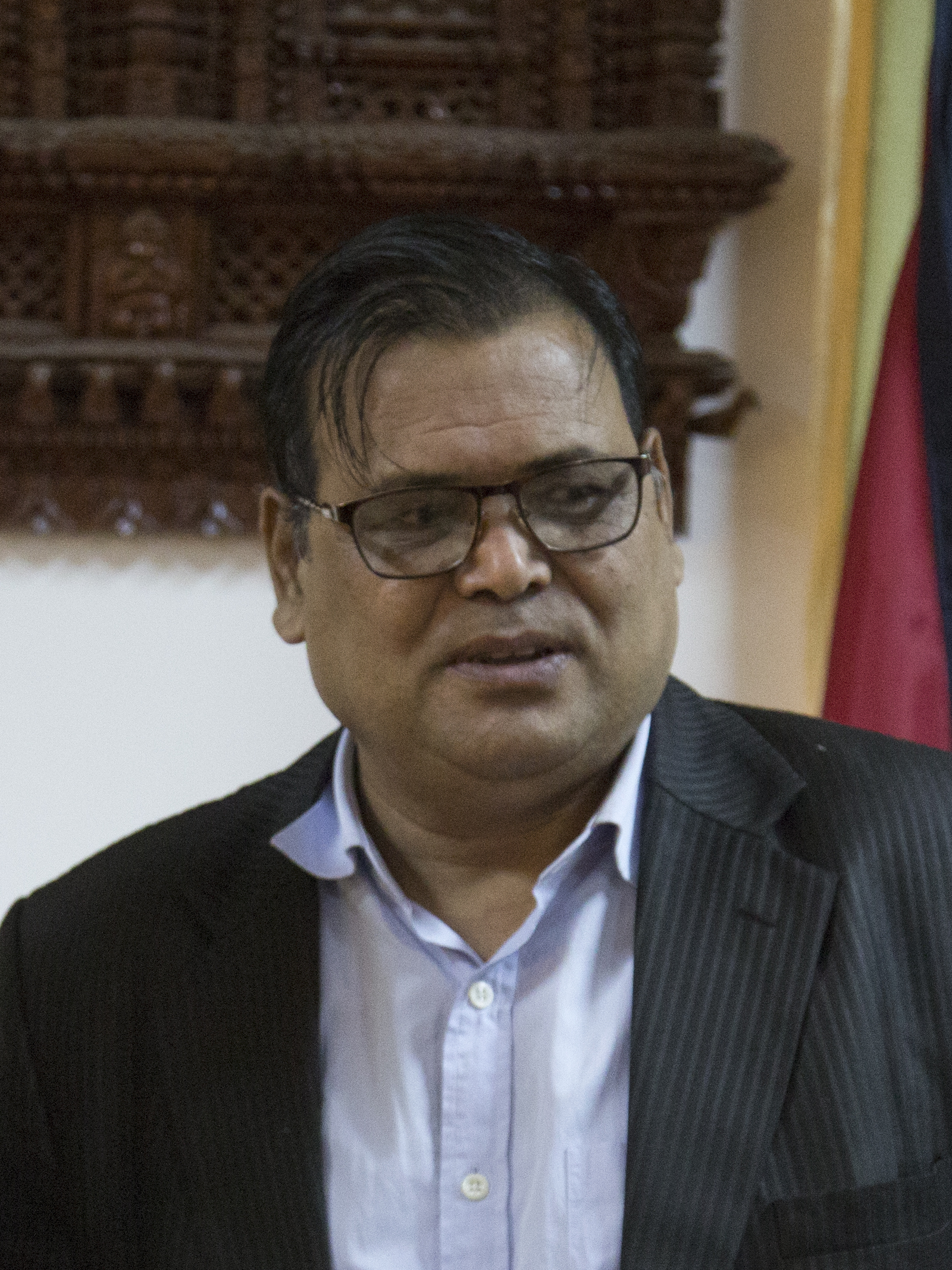 कृष्णबहादुर महरालाई २० लाख धरौटीमा छाड्न उच्च अदालतको आदेश