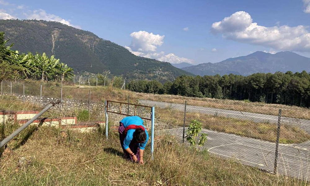 एउटा कर्मचारीको भरमा बलेवा विमानस्थल