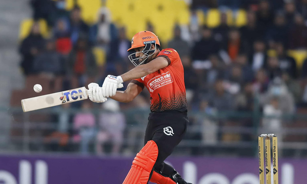 लुम्बिनीलाई चितवनले दियो १४३ रनको लक्ष्य 