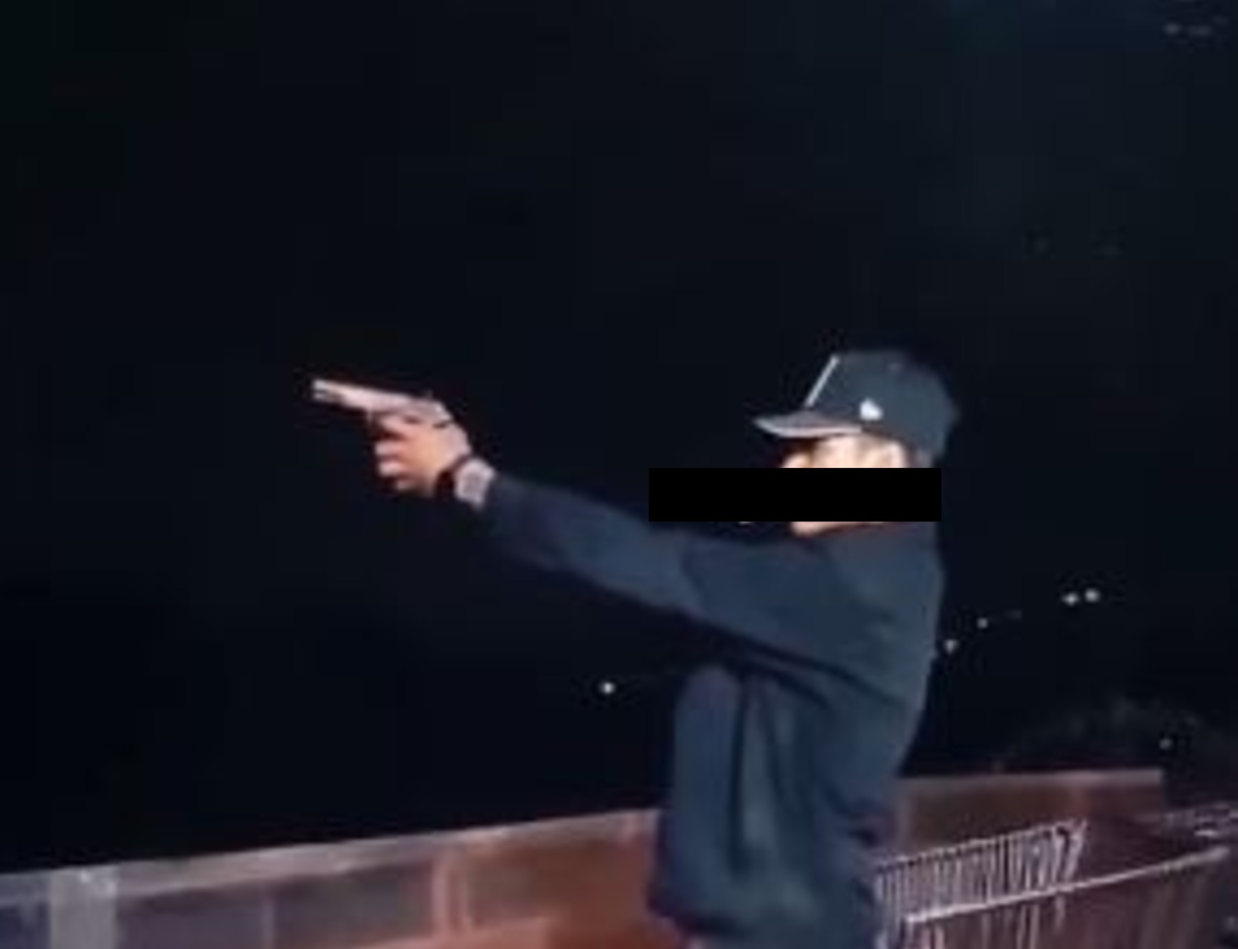 लुटेको प्रहरीको पेस्तोल किनबेच गर्ने व्यक्तिहरु पक्राउ