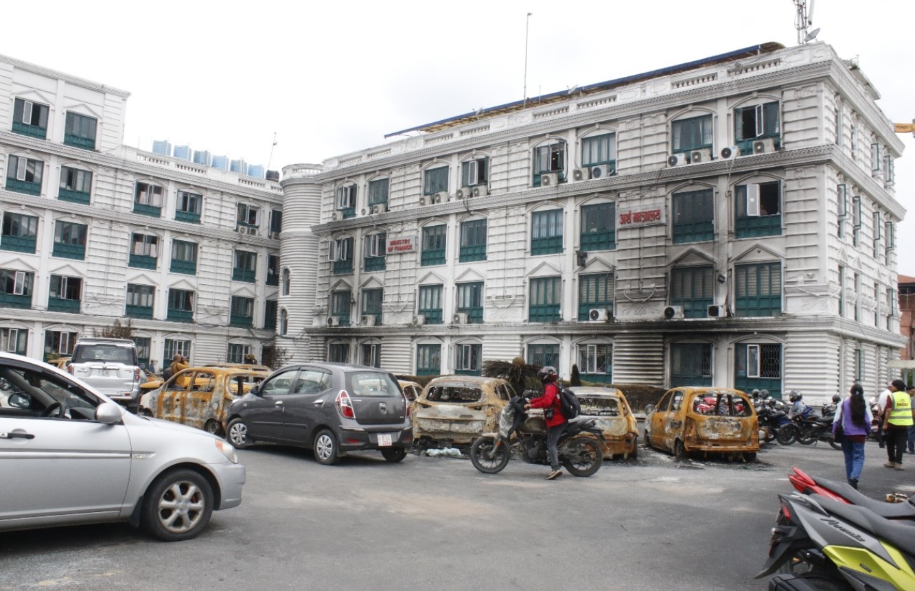 जेनजी आन्दोलनको क्रममा सार्वजनिक संस्थानमा करिब १ अर्बको क्षति, अन्यमा कति ?