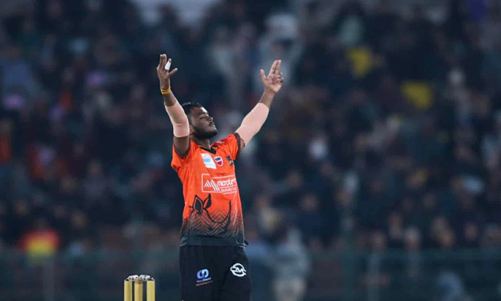 विराटनगरको अपराजित यात्रामा पूर्ण विराम, चितवनले ४८ रनले हरायाे