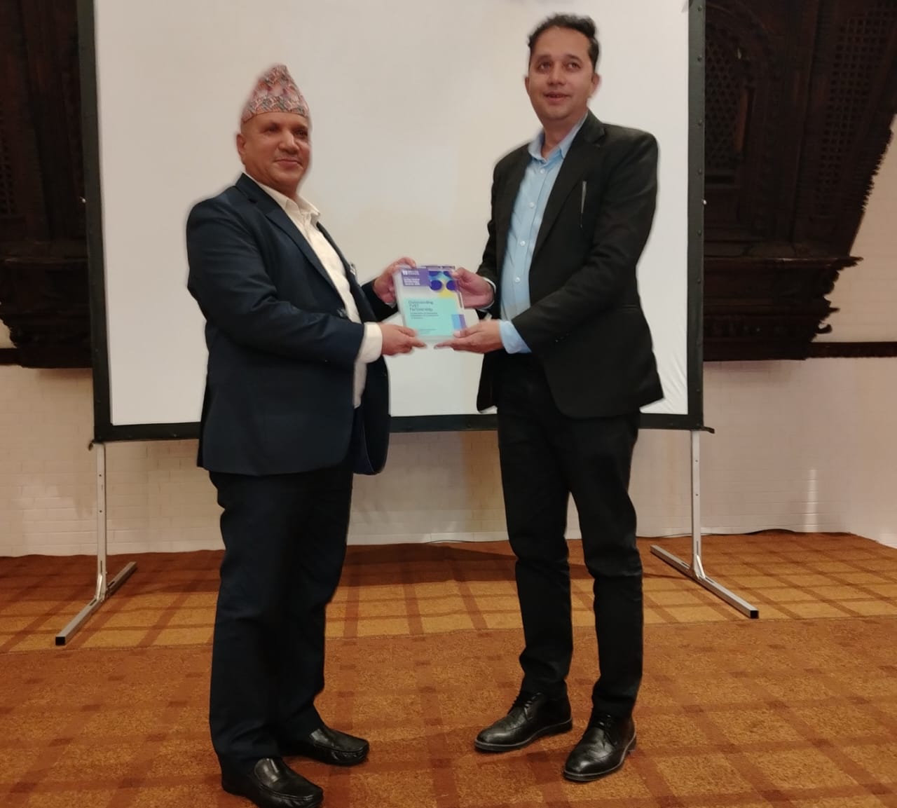 नेपाल उद्योग वाणिज्य महासंघलाई ब्रिटिस काउन्सिल गोइङ ग्लोवल पार्टनरसीप अवार्ड