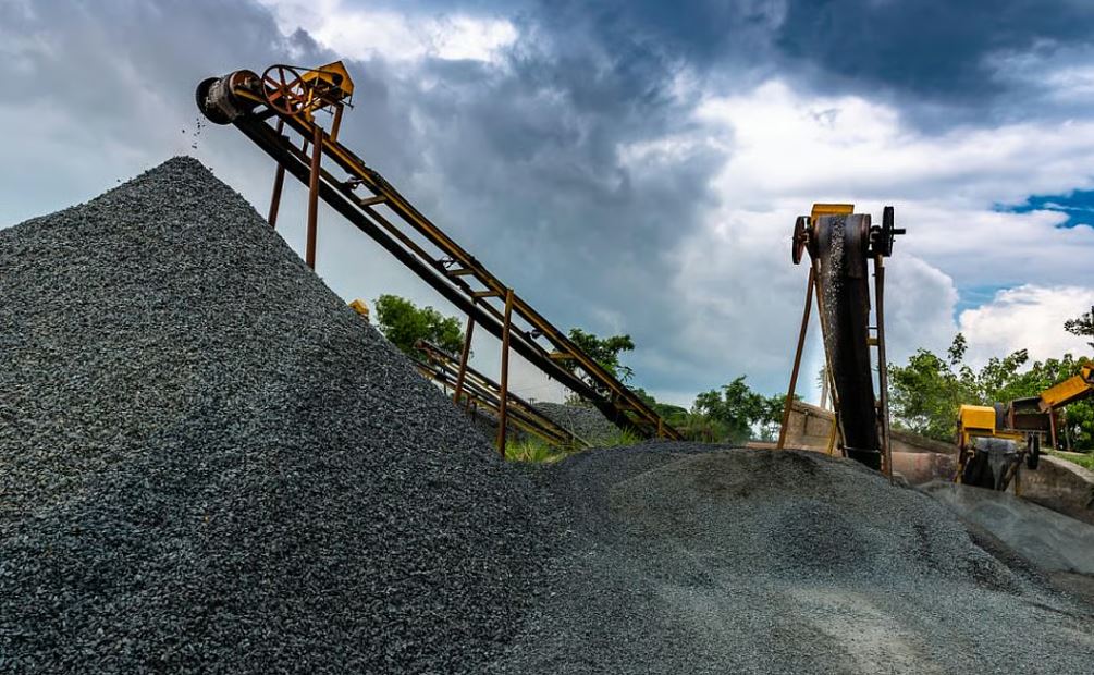 सर्वोच्चले भन्यो : सिमेन्ट र क्लिंकर दुवैमा कर नलगाउ