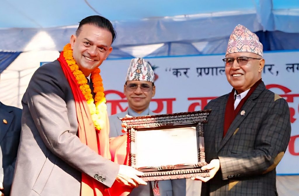 राजबहादुर बने उत्कृष्ट करदाता