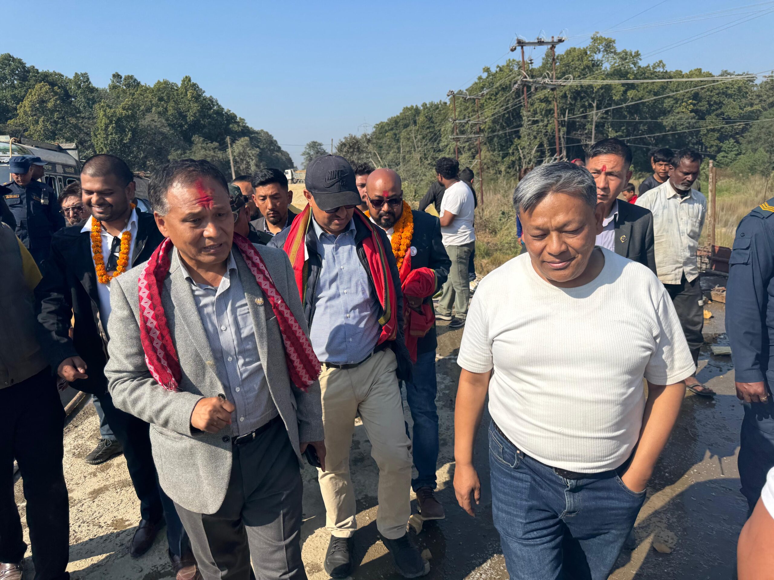 पूर्व-पश्चिम राजमार्गको बाराको दुधौरा पुल पुसभित्र सञ्चालनमा ल्याउने निर्माण व्यवसायीको प्रतिबद्धता