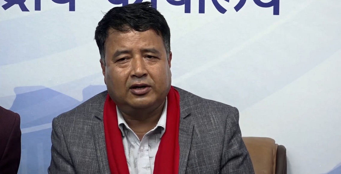 बालेन र रविको एकता पछि महेश बस्नेतको टिप्पणी : सिंहदरबार, संसद भवन र सर्वोच्च अदालत जलाउने धारको नेतृत्व बालेन–रविहरुले गरेकै हुन्