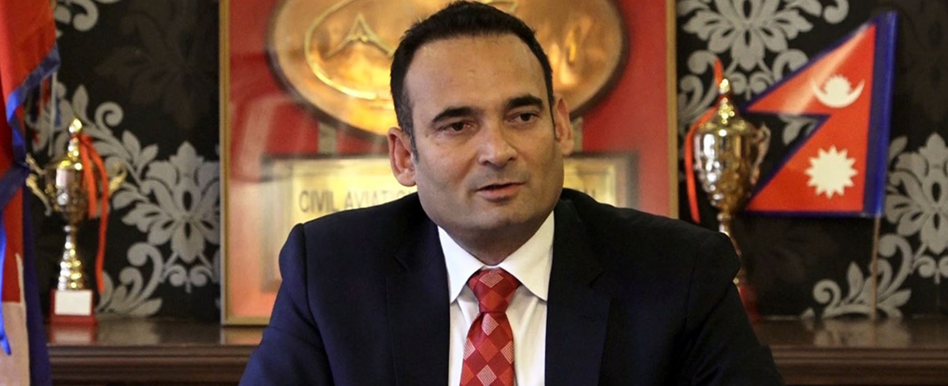 नागरिक उड्डयन प्राधिकरणका महानिर्देशक प्रदीप अधिकारी पक्राउ