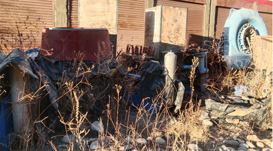 तिला लघुजलविद्युत् आयोजनाका उपकरण अलपत्र