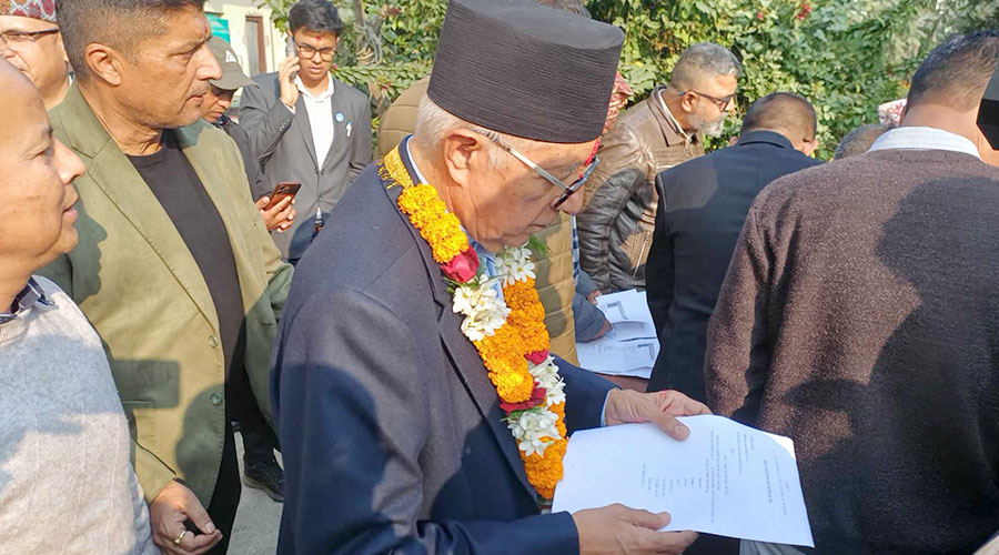 मोरङ-६ बाट शेखर कोइरालाले गरे मनोनयन दर्ता