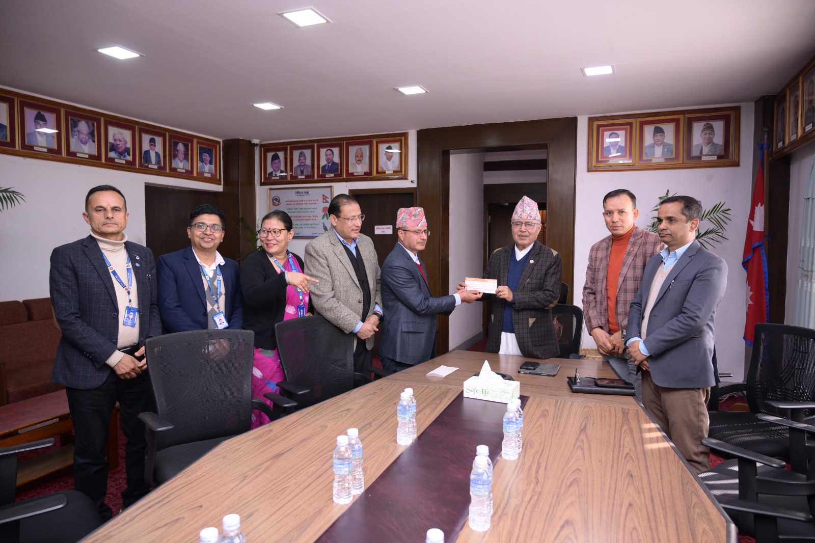 नागरिक लगानी कोषद्वारा भौतिक पूर्वाधार पुनर्निर्माण कोषमा ५१ लाख रुपैयाँ सहयोग