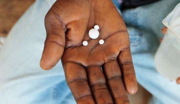 बाँकेमा हात्तीपाइले विरुद्धको १० दिने औषधि सेवन अभियान सुरु