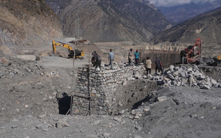 अत्यधिक चिसोका कारण मुस्ताङमा विकास निर्माणको काम ठप्प