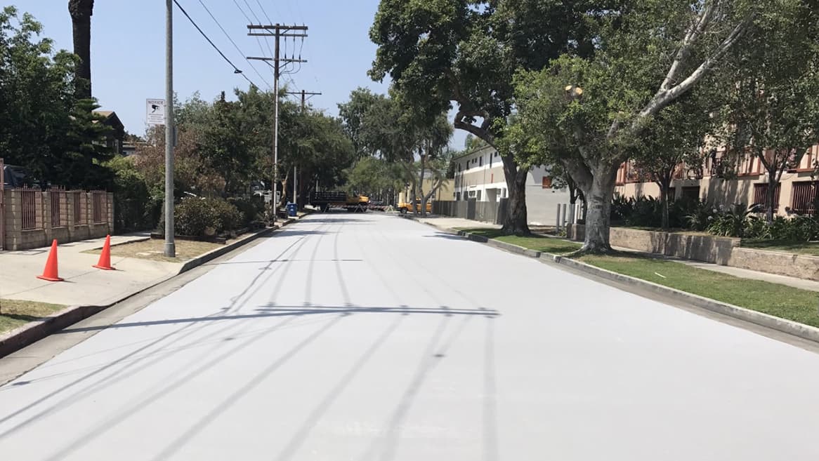 स्वदेशी सिमेन्टमा आधारित ‘सेतो पिच’ सडक निर्माणमा जोड