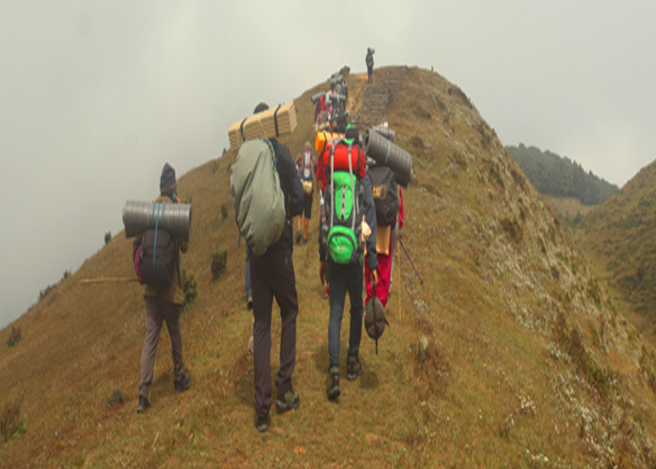 मनोरम दृश्य एकै यात्रामा अवलोकन गर्न सकिने भोजपुरको मुन्दुम पदमार्ग