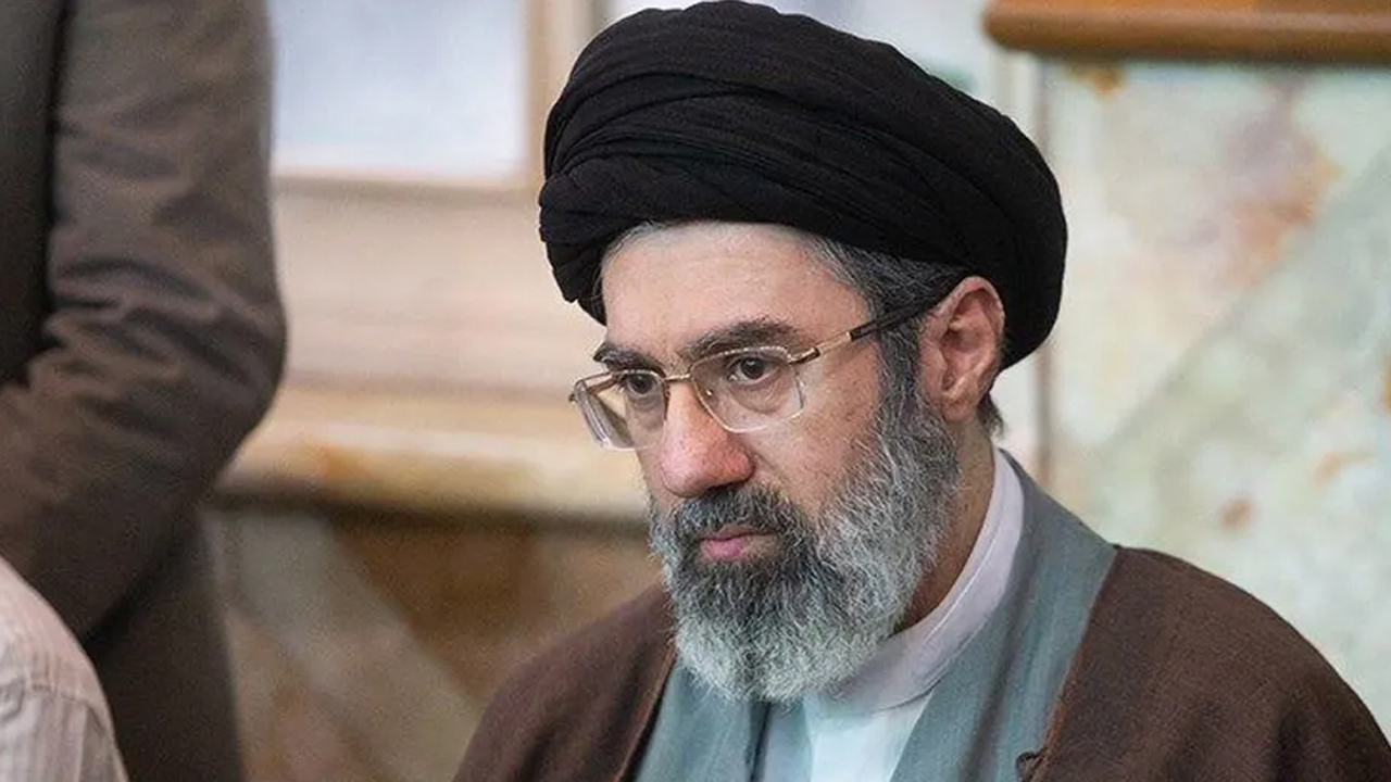 पर्दा पछाडिका शक्तिशाली पात्र मोज्तबा खामेनी बने इरानका नयाँ सर्वोच्च नेता