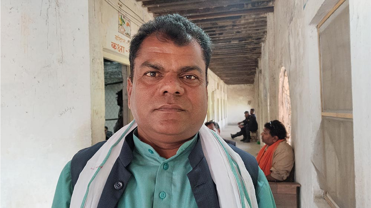 धनुषा–४ मा रास्वपाका महतो विजयी, एमालेका रघुवीर महासेठ तेस्रो